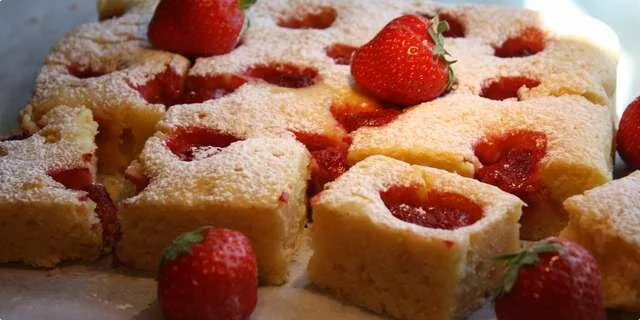 A beautiful cake with strawberries