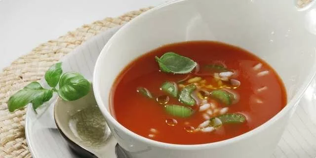 Sopa de creme do tomate